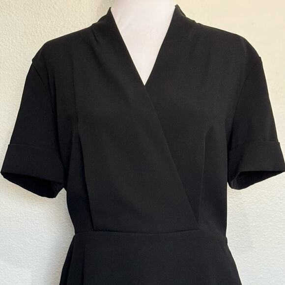 M.M.‎ Lafleur Dress Short Sleeve Cross Wrap Front Black Size 10 - Picture 4 of 13